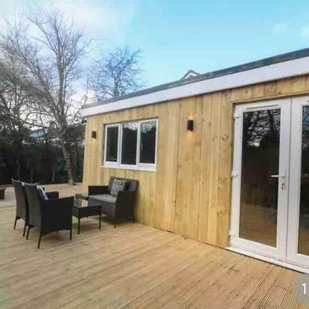 Hunting Gate Lodge Redruth Exterior photo